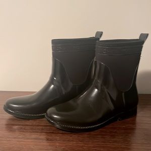 Michael Kors Rain Boots Size 8 in Black!